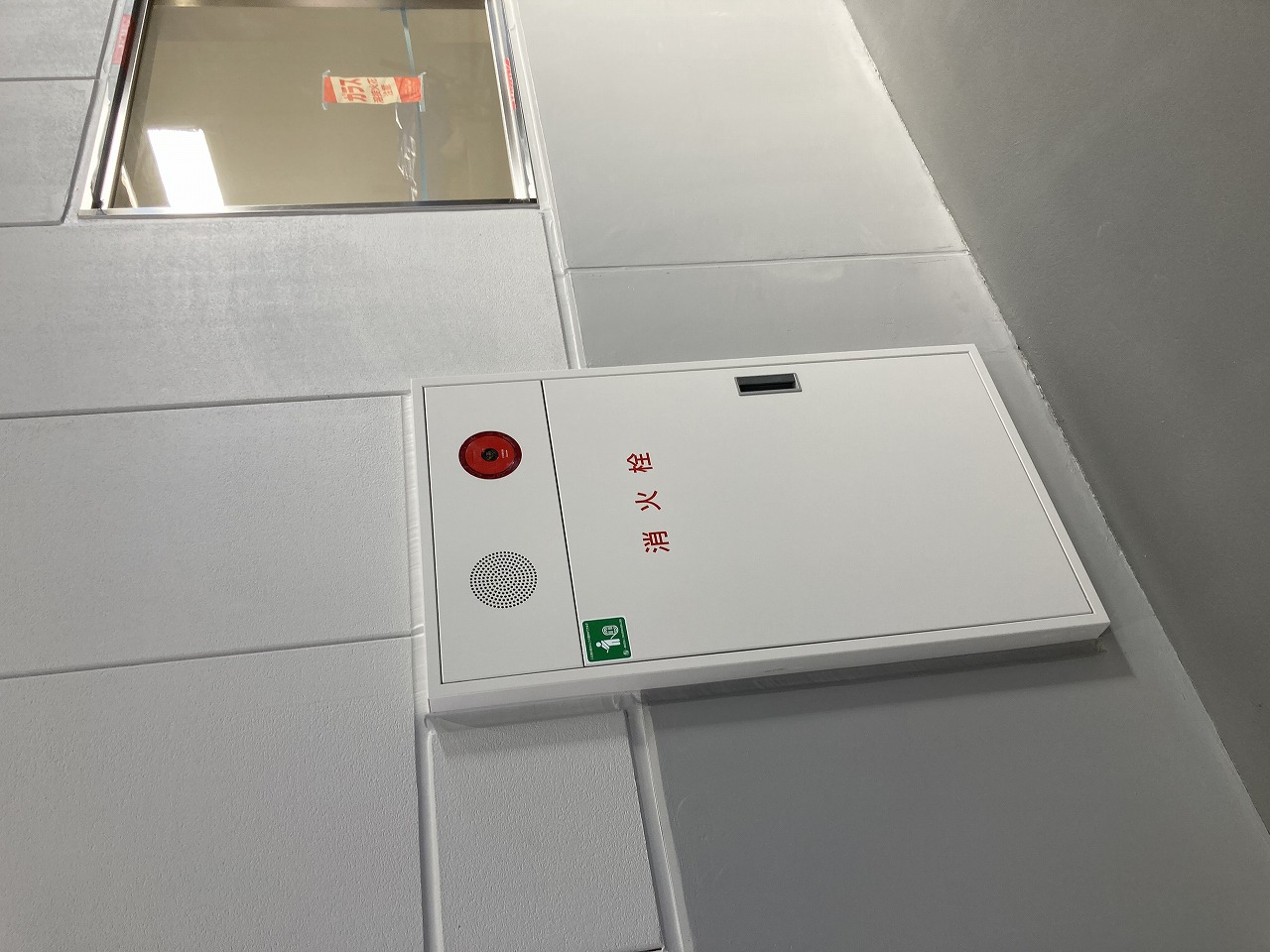 某所ディーラー様の新築工事が完了致しました。